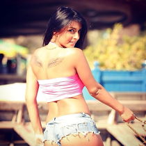 Hot pics of arab women